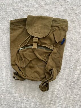 BAGGU Rare Olive Canvas Backpack with Front Zip Pocket
